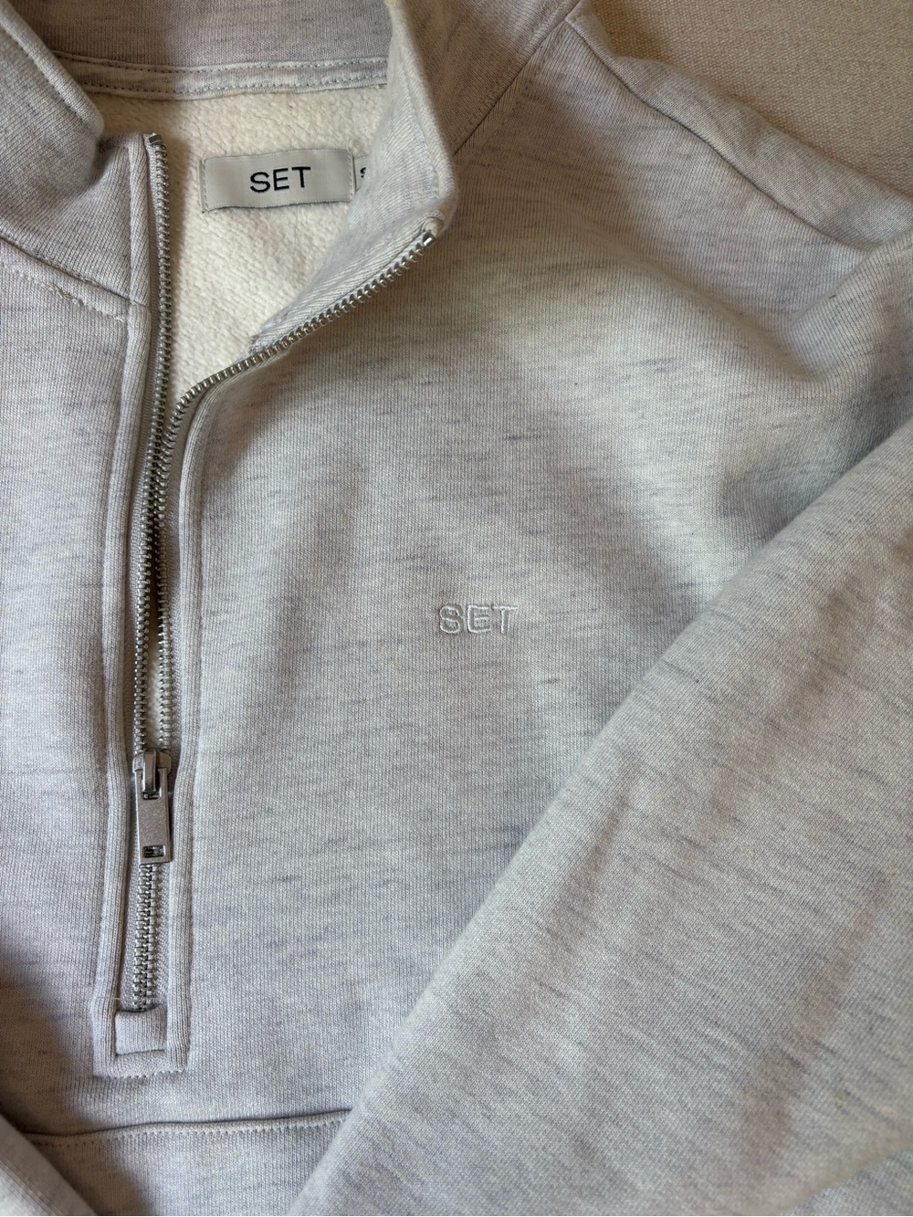 Set active quarter zip - Picture 3 of 3